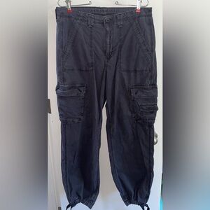 Women's American Eagle Black Cargo Pants
